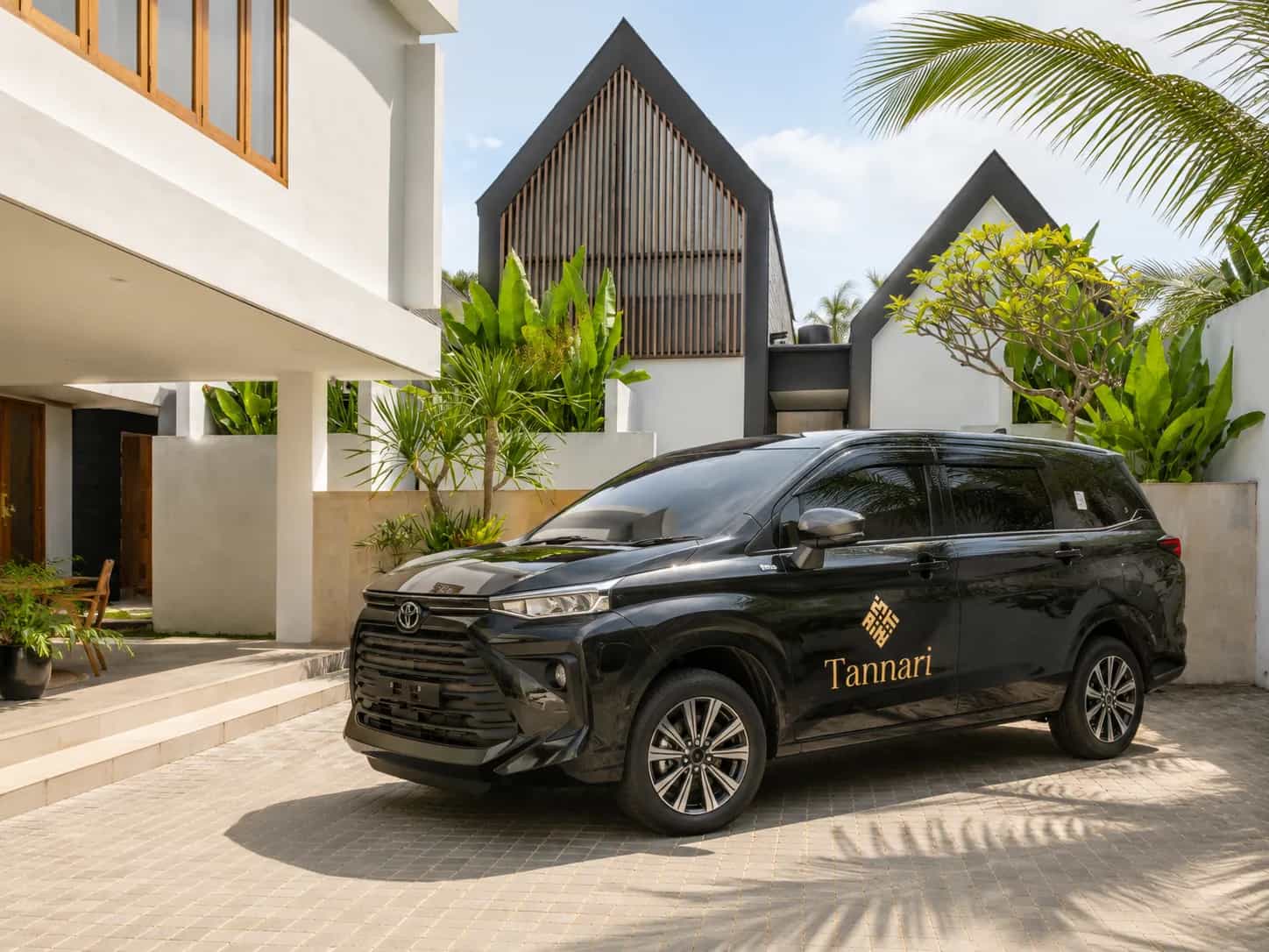 The Tannari shuttle waiting at the villa entrance, ready for the drive to Ubud Center
